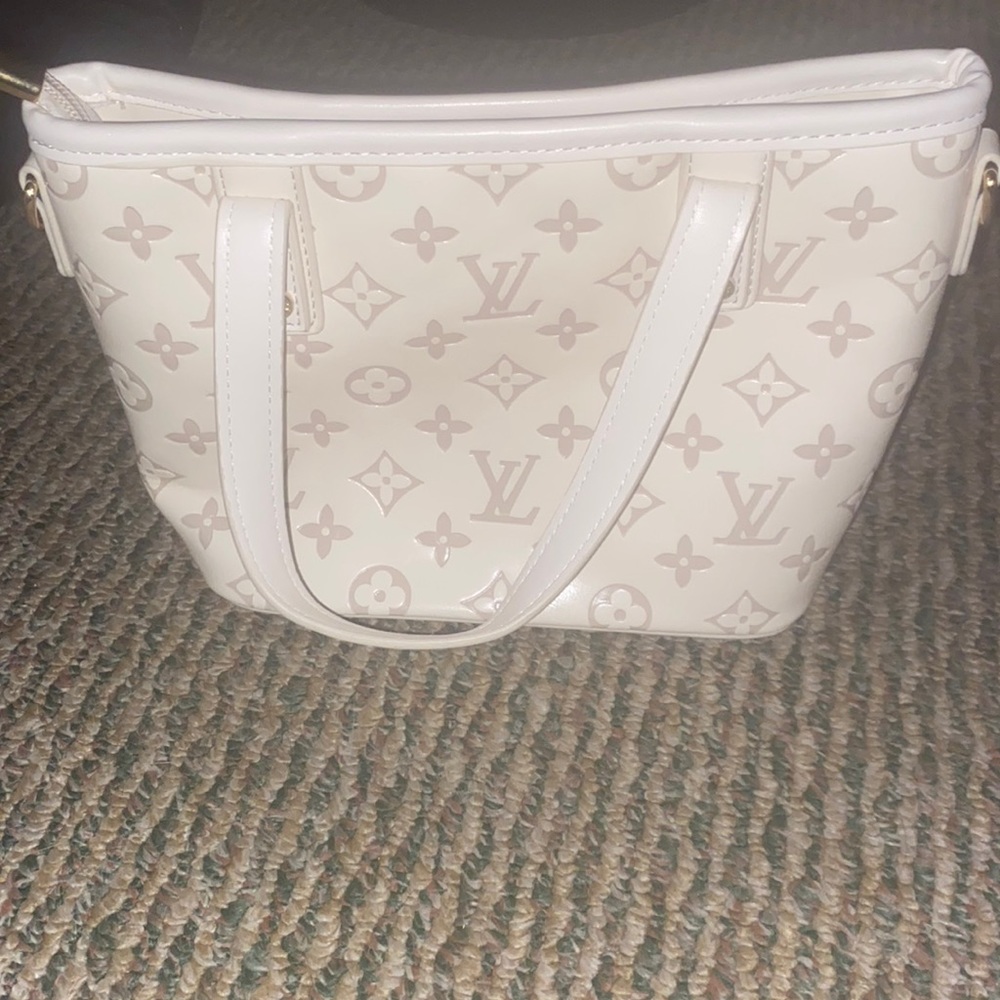 White little purse